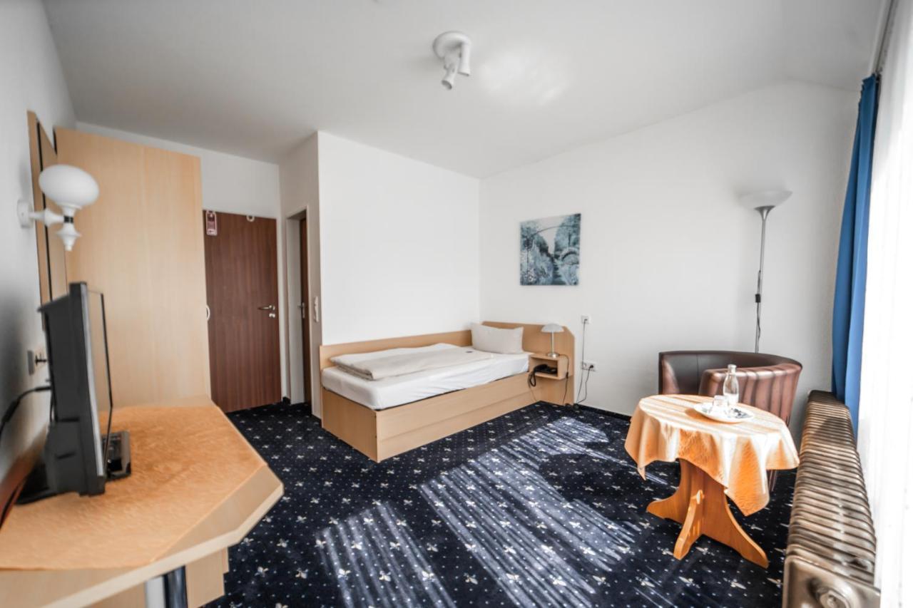 Hotel Joh Бад Залцуфлен Екстериор снимка