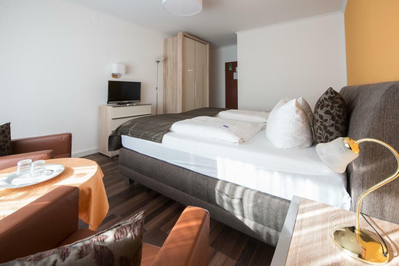 Hotel Joh Бад Залцуфлен Екстериор снимка