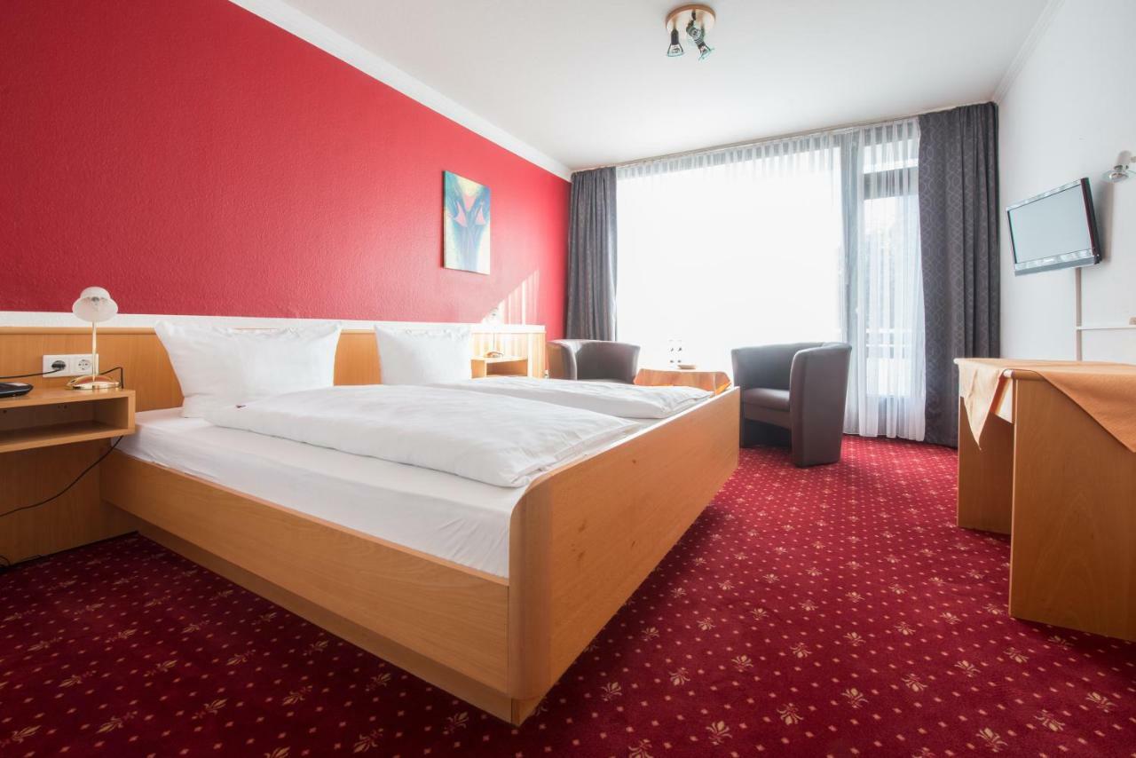 Hotel Joh Бад Залцуфлен Екстериор снимка